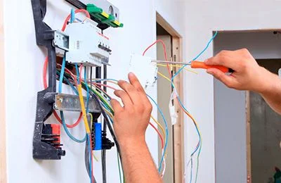 servicios de reparacion y reformas electricas del hogar en houston texas
